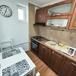 Apartamento Platinum - Cu 3 Camere, 2 Dormitoare, 2 Bai, Bucatarie Complet Utilata, Living, 2 Balcoane *