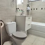 Platinum - Cu 3 Camere, 2 Dormitoare, 2 Bai, Bucatarie Complet Utilata, Living, 2 Balcoane *
