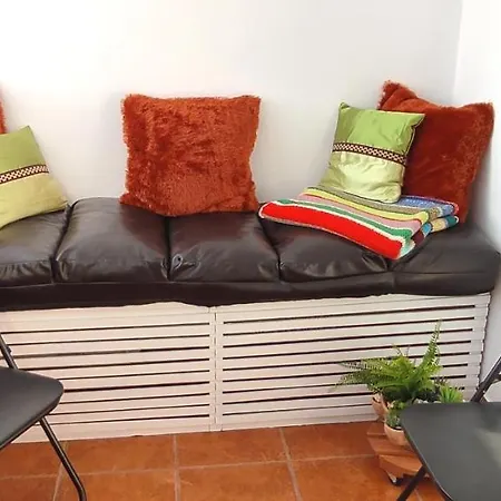 Platinum - Cu 3 Camere, 2 Dormitoare, 2 Bai, Bucatarie Complet Utilata, Living, 2 Balcoane Appartement *