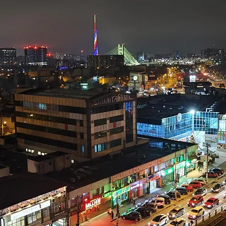 Platinum - Cu 3 Camere, 2 Dormitoare, 2 Bai, Bucatarie Complet Utilata, Living, 2 Balcoane *