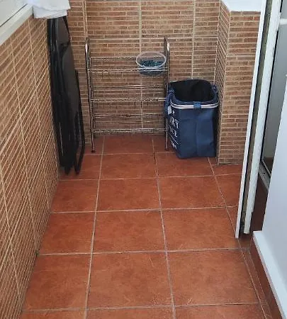 Platinum - Cu 3 Camere, 2 Dormitoare, 2 Bai, Bucatarie Complet Utilata, Living, 2 Balcoane