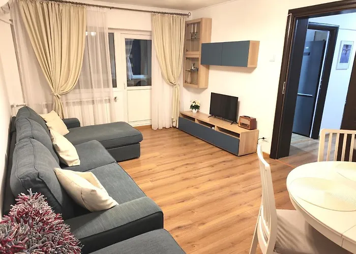 Platinum - Cu 3 Camere, 2 Dormitoare, 2 Bai, Bucatarie Complet Utilata, Living, 2 Balcoane * Бухарест