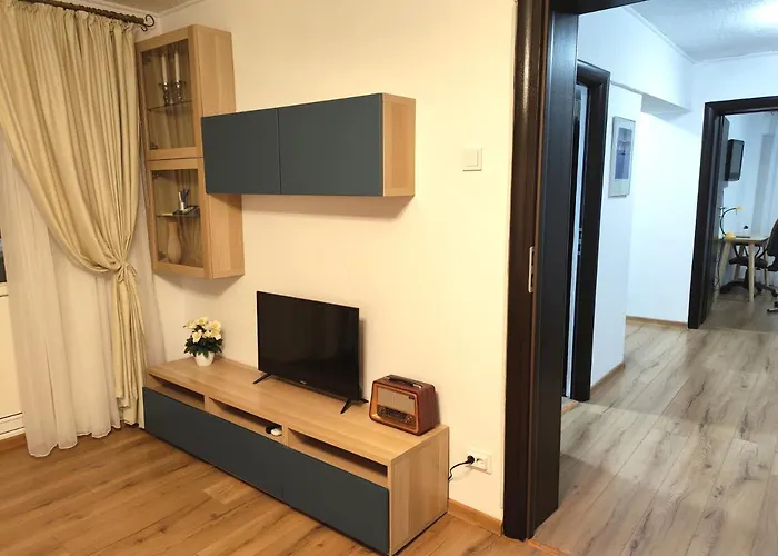 Platinum - Cu 3 Camere, 2 Dormitoare, 2 Bai, Bucatarie Complet Utilata, Living, 2 Balcoane *