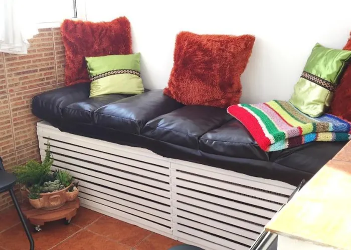 Apartmán Platinum - Cu 3 Camere, 2 Dormitoare, 2 Bai, Bucatarie Complet Utilata, Living, 2 Balcoane *