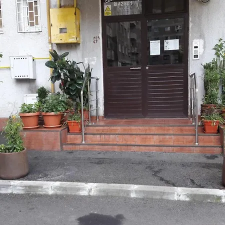 Platinum - Cu 3 Camere, 2 Dormitoare, 2 Bai, Bucatarie Complet Utilata, 2 Balcoane