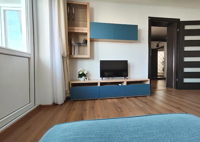 Platinum - Cu 3 Camere, 2 Dormitoare, 2 Bai, Bucatarie Complet Utilata, Living, 2 Balcoane